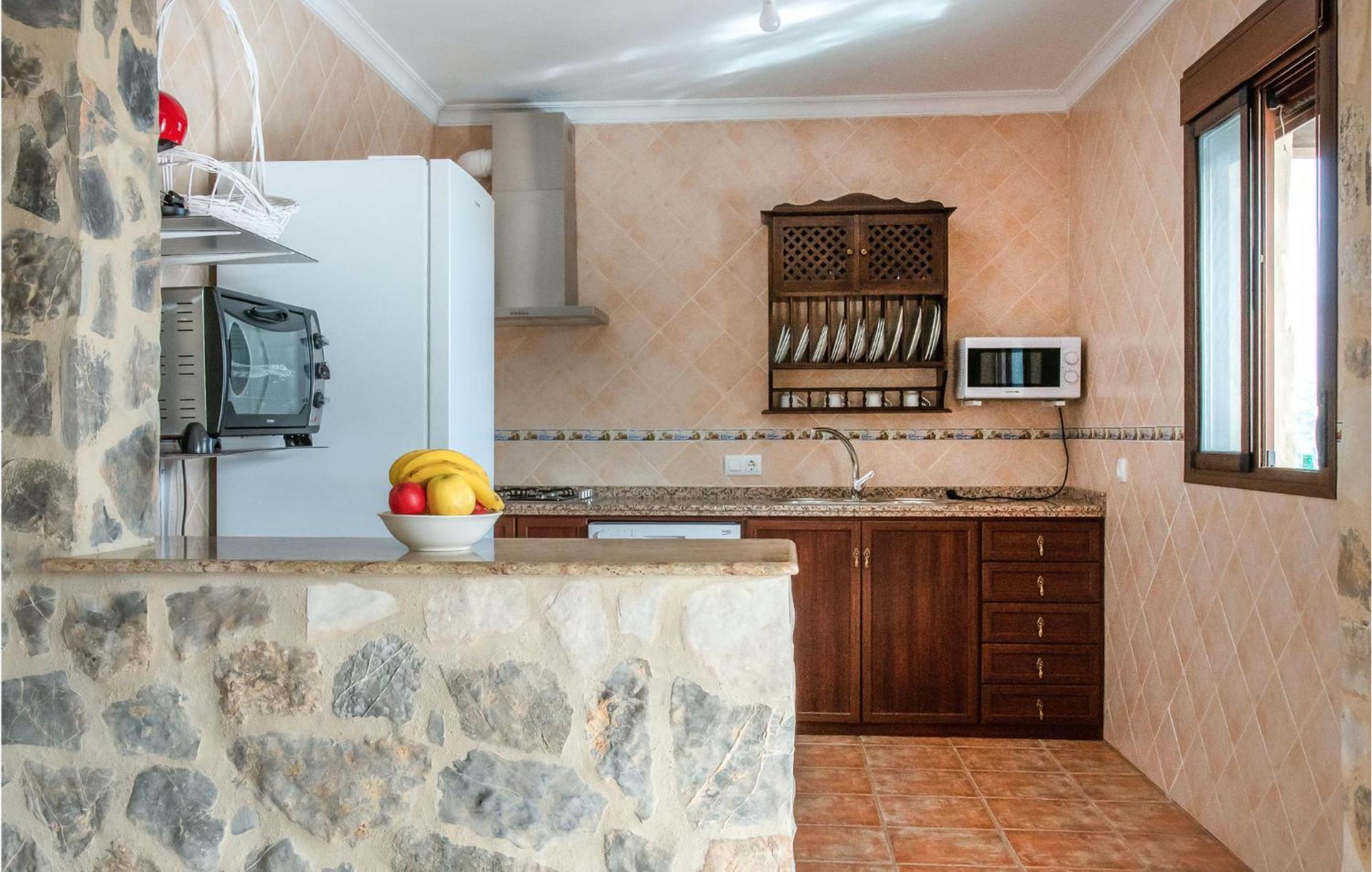 Gorgeous Home In Algodonales With Kitchen Zewnętrze zdjęcie